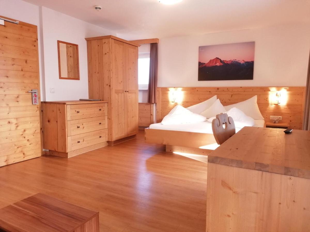 Adler Hotel-Pension Fulpmes Kültér fotó