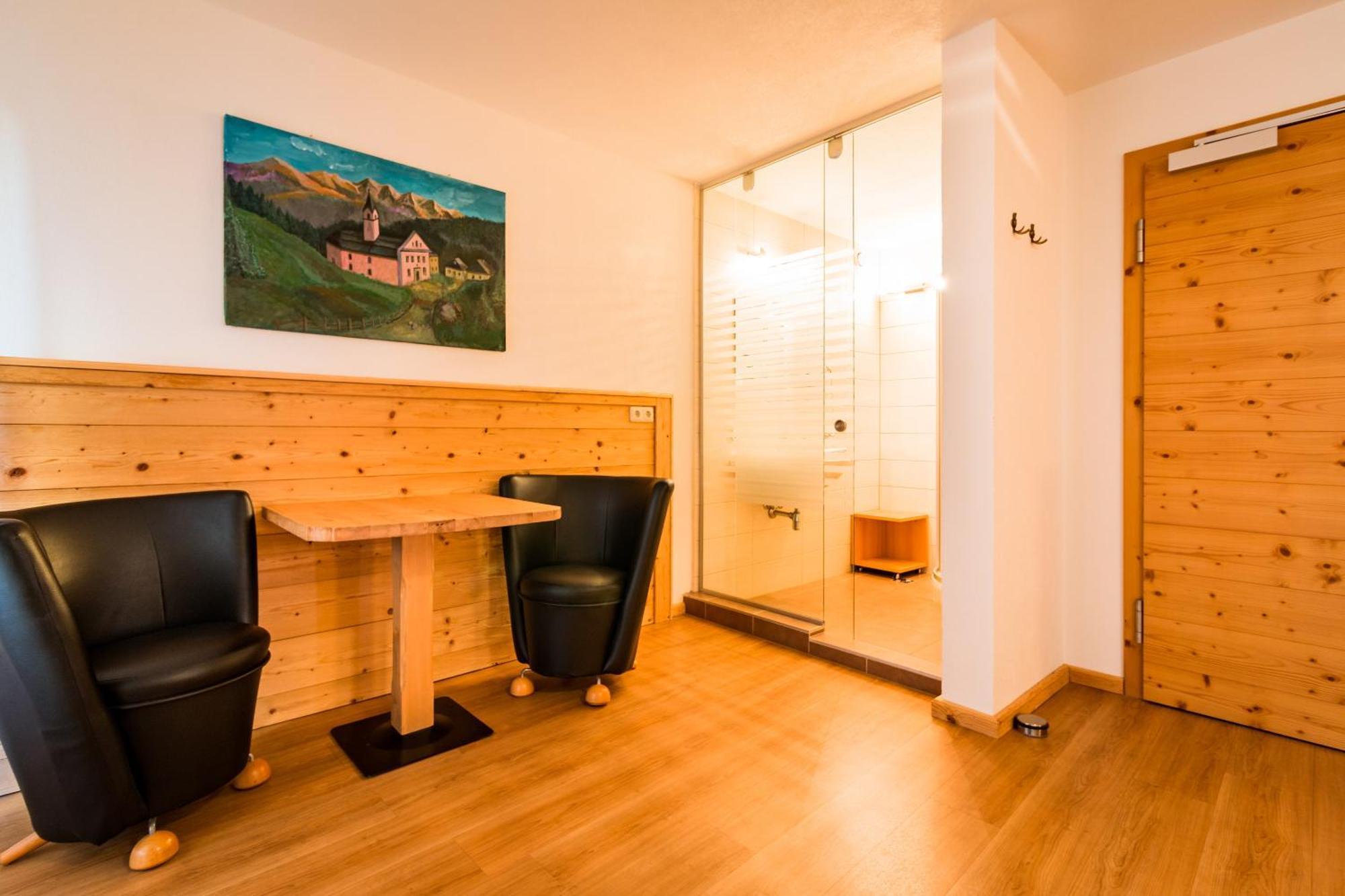 Adler Hotel-Pension Fulpmes Szoba fotó